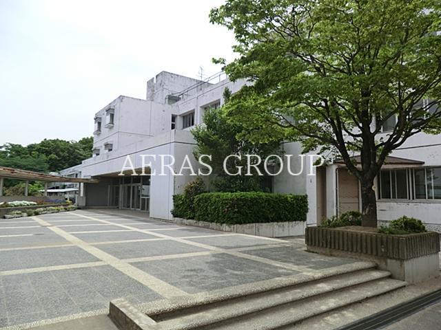 中学校　木間ヶ瀬中学校（中学校）まで2081m