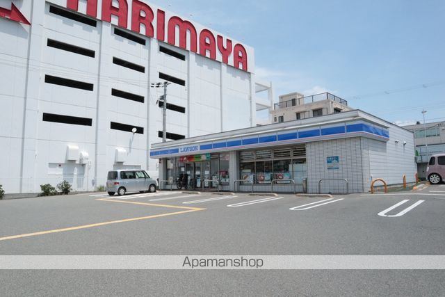 コンビニ　ローソン（コンビニ）まで617m