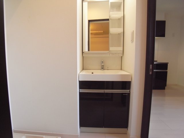 洗面設備　※参考写真