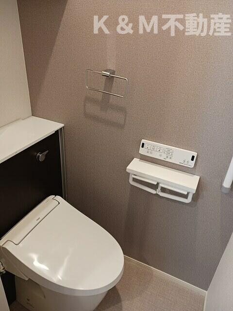 トイレ　清潔感のあるトイレです