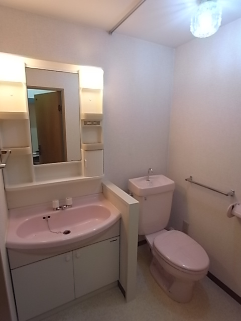 洗面設備　洗面化粧台入替予定