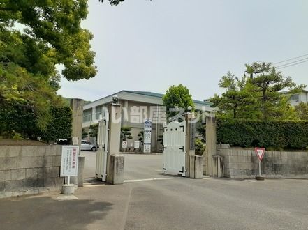 高校・高専　岡山県立岡山朝日高等学校（高校・高専）まで704m