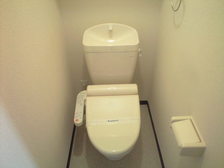 その他　温水洗浄機付き！