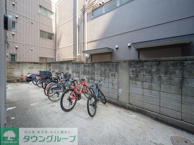 駐車場　駐輪場