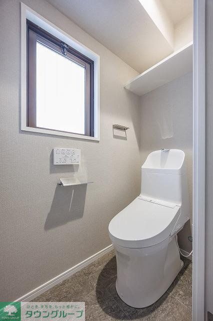 トイレ　トイレ