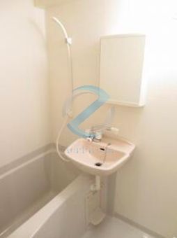 バス・シャワールーム　洗面