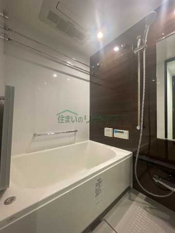 バス・シャワールーム　別部屋参考写真