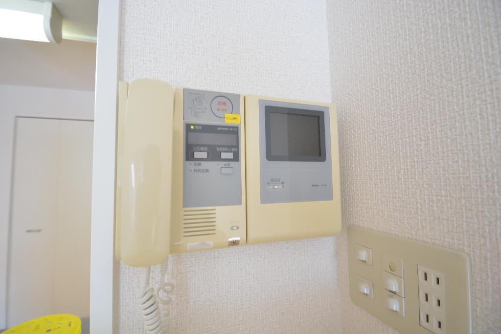 セキュリティ　カメラ付インターホン