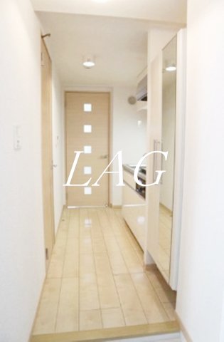 玄関　玄関です。