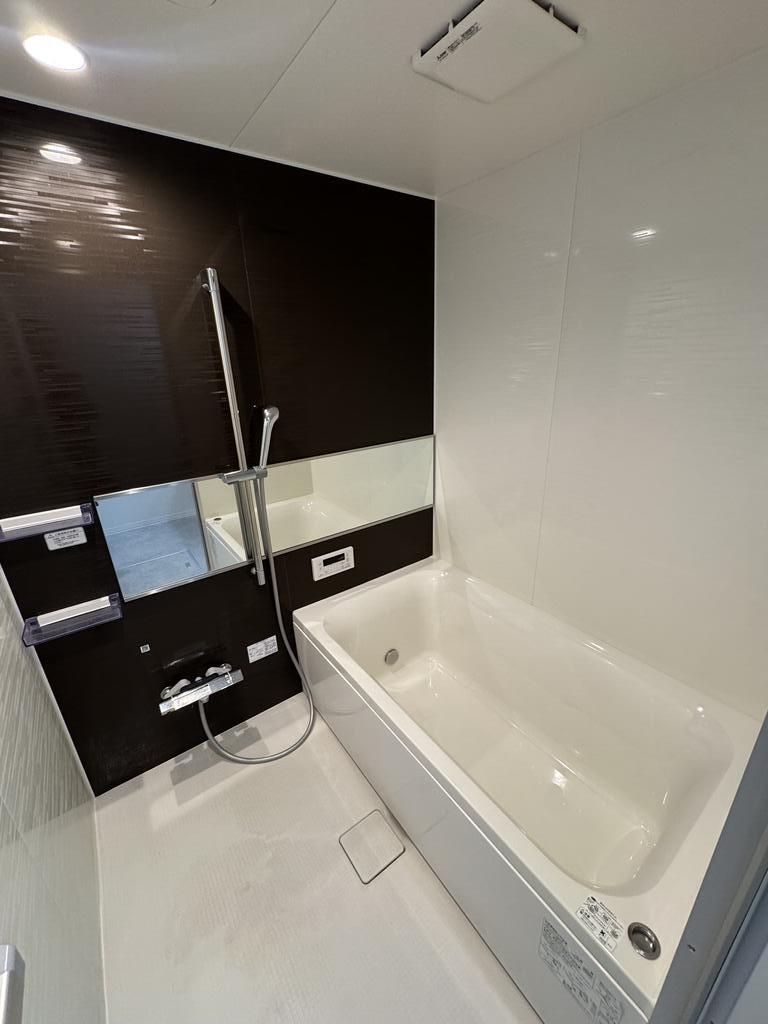 バス・シャワールーム　追炊き機能付き