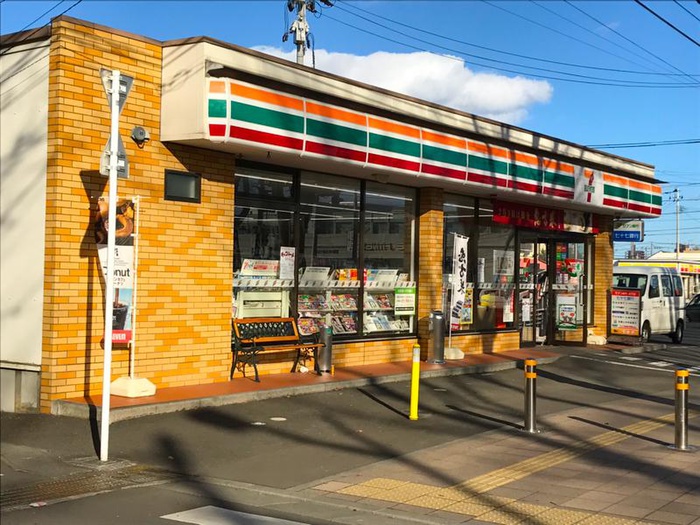 コンビニ　セブンイレブン仙台白萩町店（コンビニ）まで850m