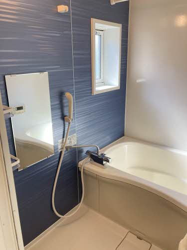 バス・シャワールーム　お風呂で日々の疲れを落としましょう