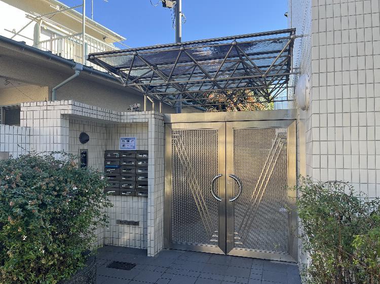 エントランス　エントランス