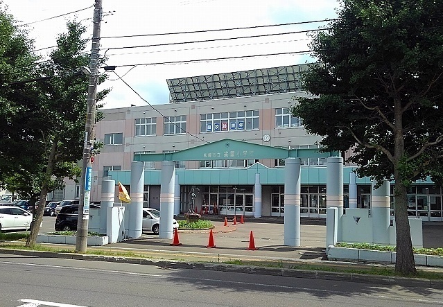 小学校　米里小学校（小学校）まで1400m