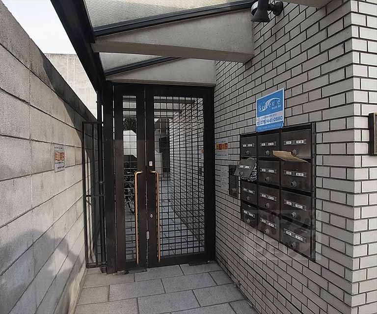 その他共有部分　オートロック装備