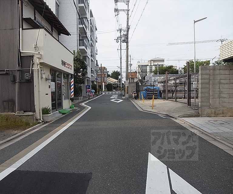 その他　前面道路です