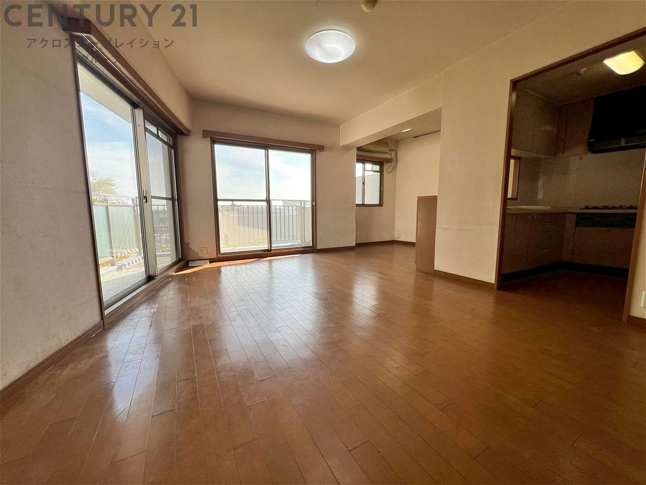 居室・リビング　20畳の広々リビング！