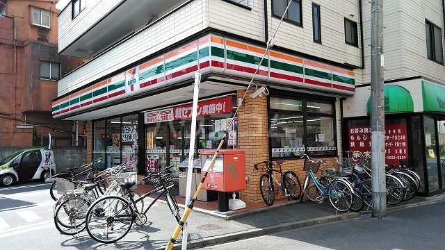 コンビニ　セブン-イレブン葛飾堀切４丁目店（コンビニ）まで257m