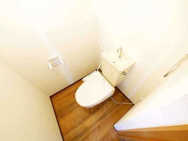 トイレ　シンプルで使いやすいトイレです