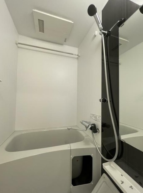 バス・シャワールーム　バスルーム