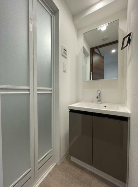 洗面設備　独立洗面台完備