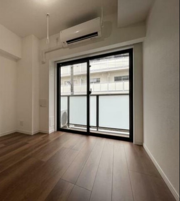 バルコニー　バルコニーあります