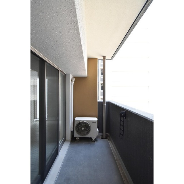 バルコニー　お洗濯にも便利なバルコニー付き