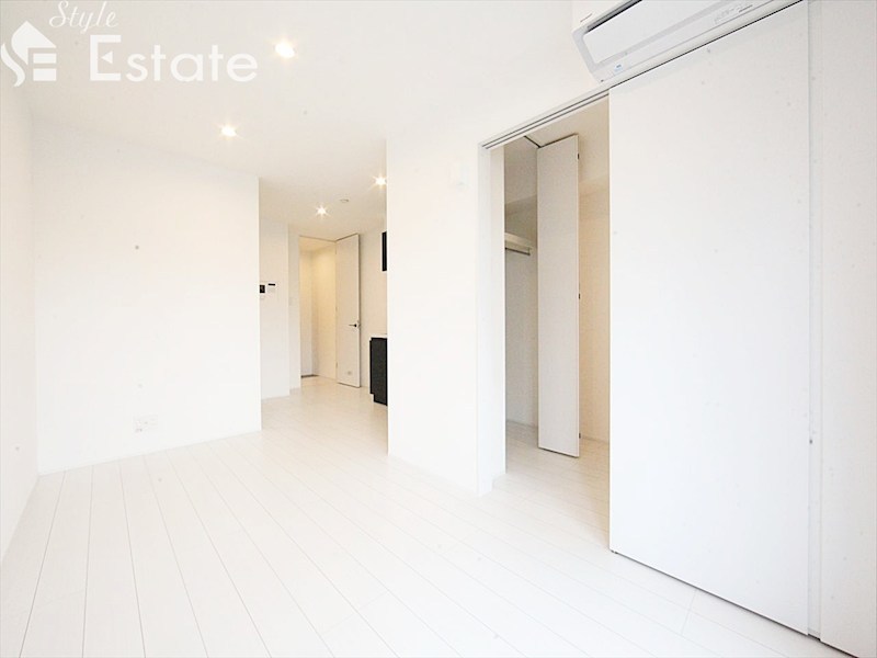 居室・リビング　同仕様写真