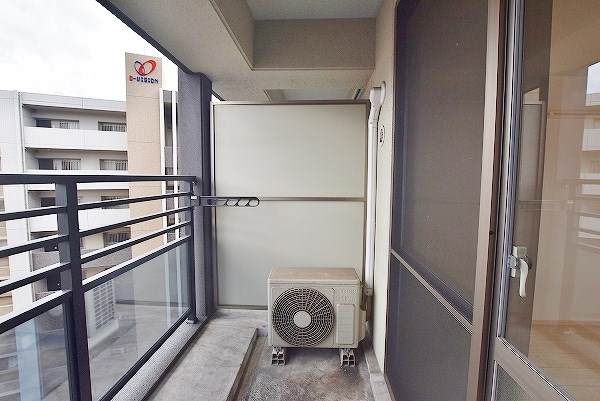 バルコニー　★南向きで陽当たりの良いバルコニー★