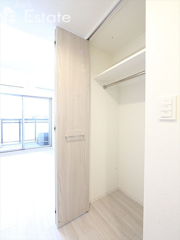 収納　クローゼット