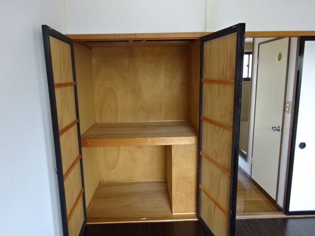 収納　※写真は207号室です（参考）