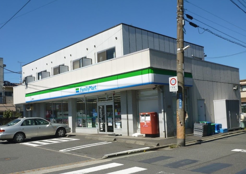 コンビニ　ファミリーマート 川崎田町店（コンビニ）まで1262m