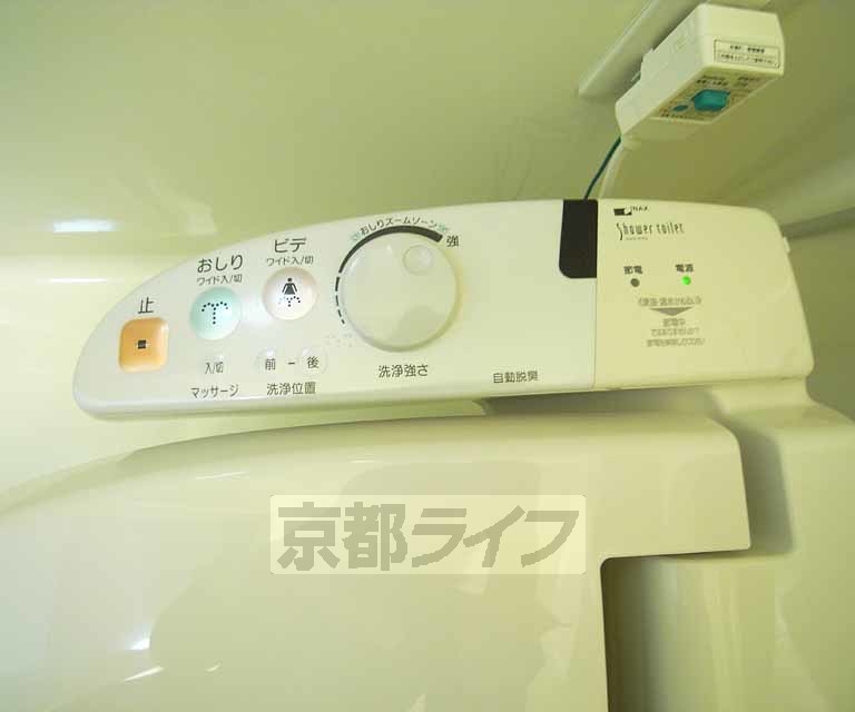 その他設備　ウォシュレット付いてます。