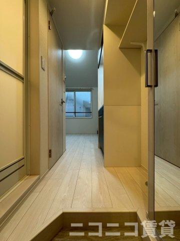 玄関　別号室イメージの為、現状を優先致します。