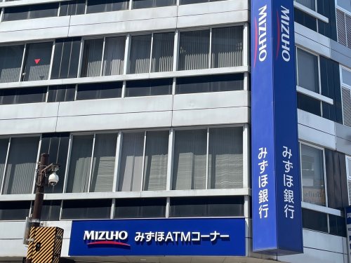 銀行　みずほ銀行平井支店（銀行）まで781m