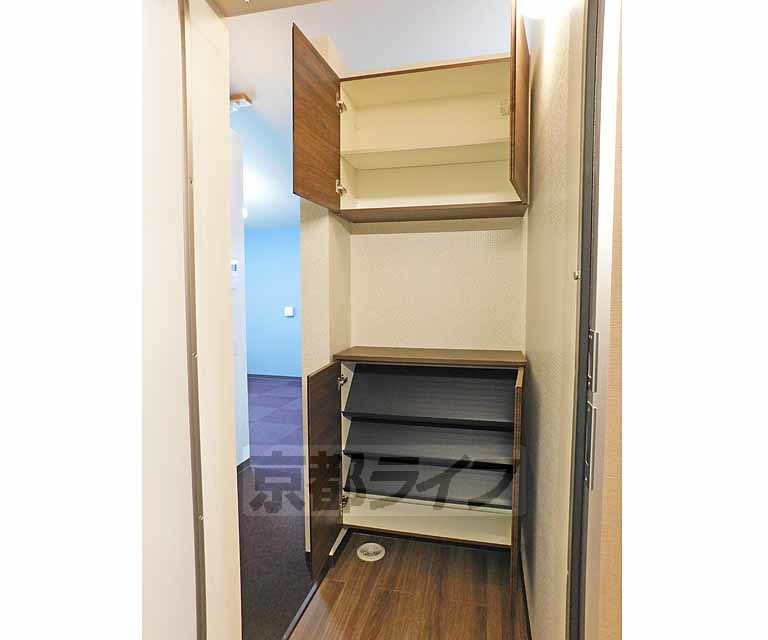 玄関　たくさん収納できます。