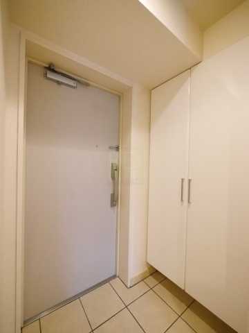 玄関　デュオ・スカーラ市ヶ谷