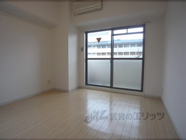 居室・リビング　居室