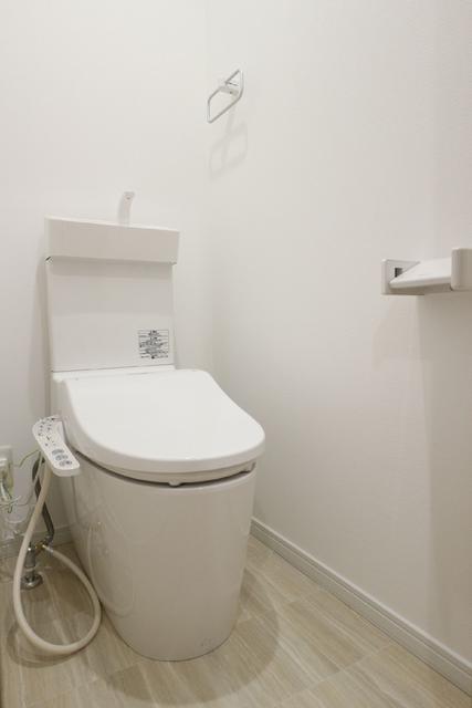 トイレ　トイレ