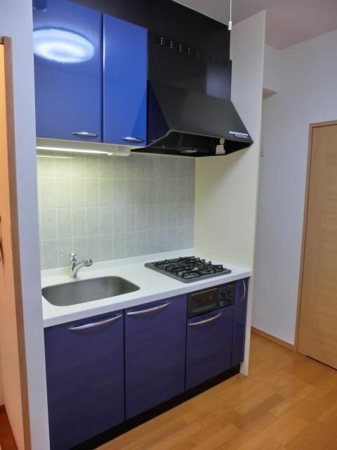 キッチン　ガスコンロ2口完備