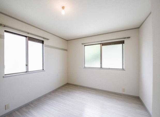 居室・リビング　?