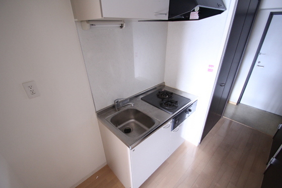 キッチン　※別部屋の写真です