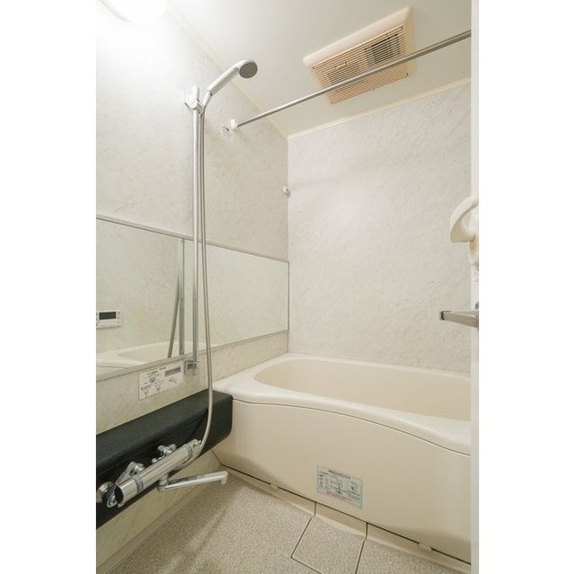 バス・シャワールーム　☆ゆっくりくつろげるお風呂☆