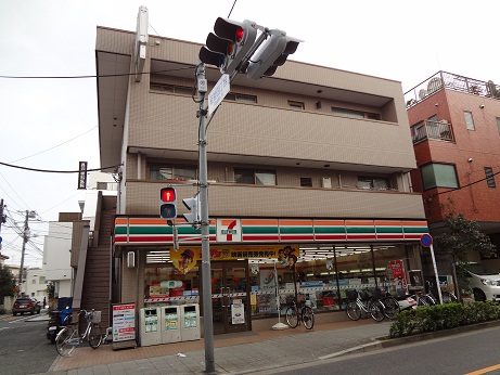コンビニ　セブンイレブン 世田谷桜丘2丁目店（コンビニ）まで142m