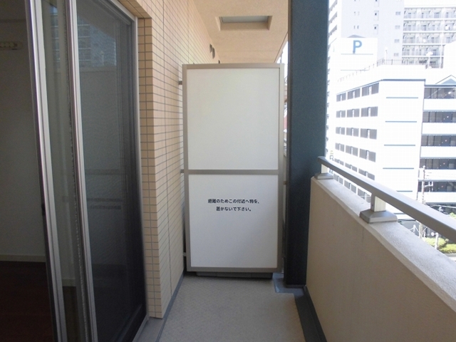 バルコニー　バルコニー