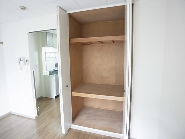 収納　十分な収納スペースがあります