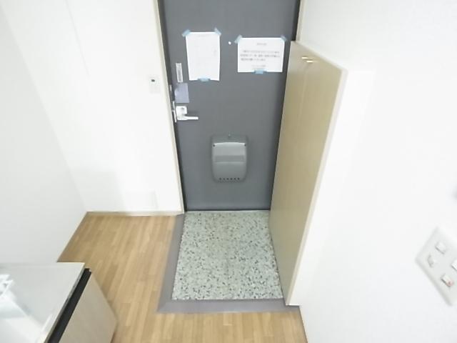 玄関　明るい玄関です