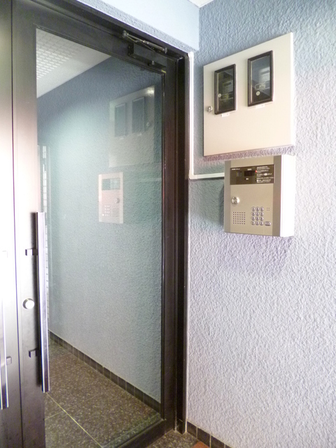 ロビー　★安心のオートロック★