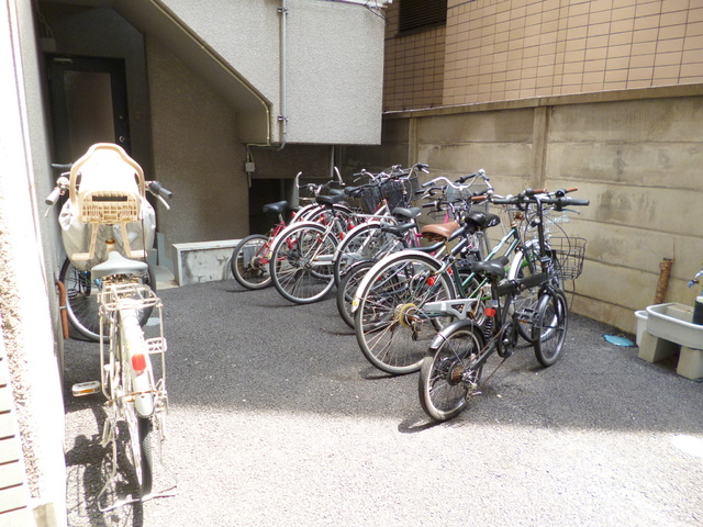 駐車場　★駐輪場★