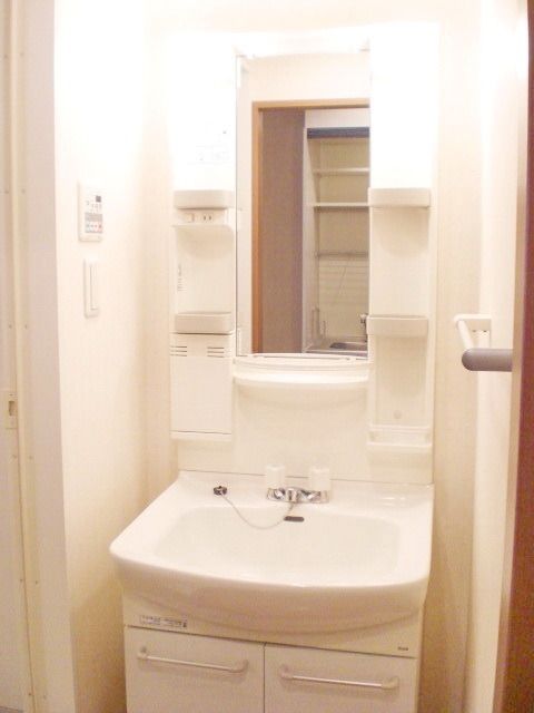 洗面設備　★独立洗面台★